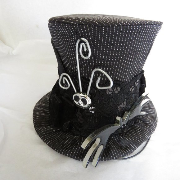 Disney The Nightmare Before Christmas Top Hat - Picture 1 of 10